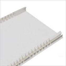 Legrand 010521 Крышка шириной 65 мм - для кабель-канала DLP 35х80, 65х150, 65х195, 65х220 - 2м - белый