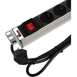 REM Блок розеток Rem-16 с выкл и USB-портом, 6 Schuko, 16A, алюм., 19", шнур 3 м. (R-16-6S-V-U-440-3)