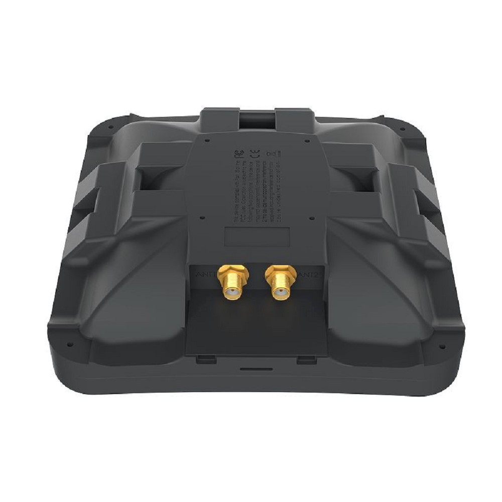 MikroTik MTAO-LTE-5D-SQ Антенна LTE, mANT LTE 5o  2 x SMA, 5 дБи, MIMO 2x2