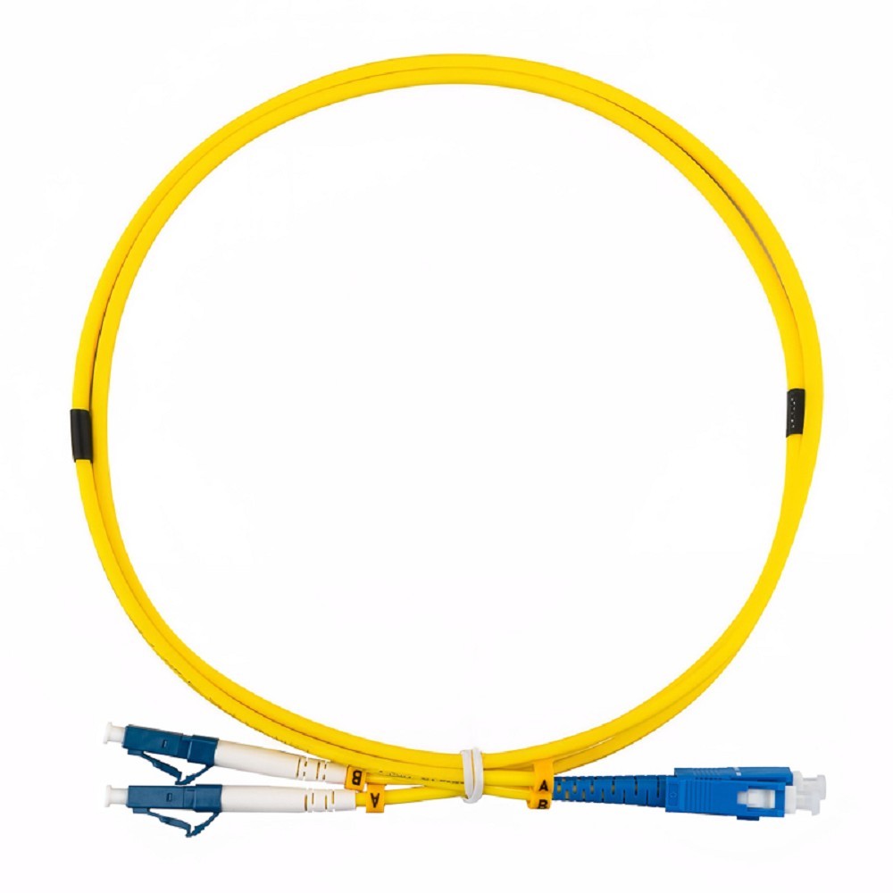 Rexant (50-2114-7) Патч-корд оптический одномодовый (SM) 9/125 OS2 разъемы zip-cord LC/UPC-SC/UPC 3мм Duplex LSZH 7м желтый