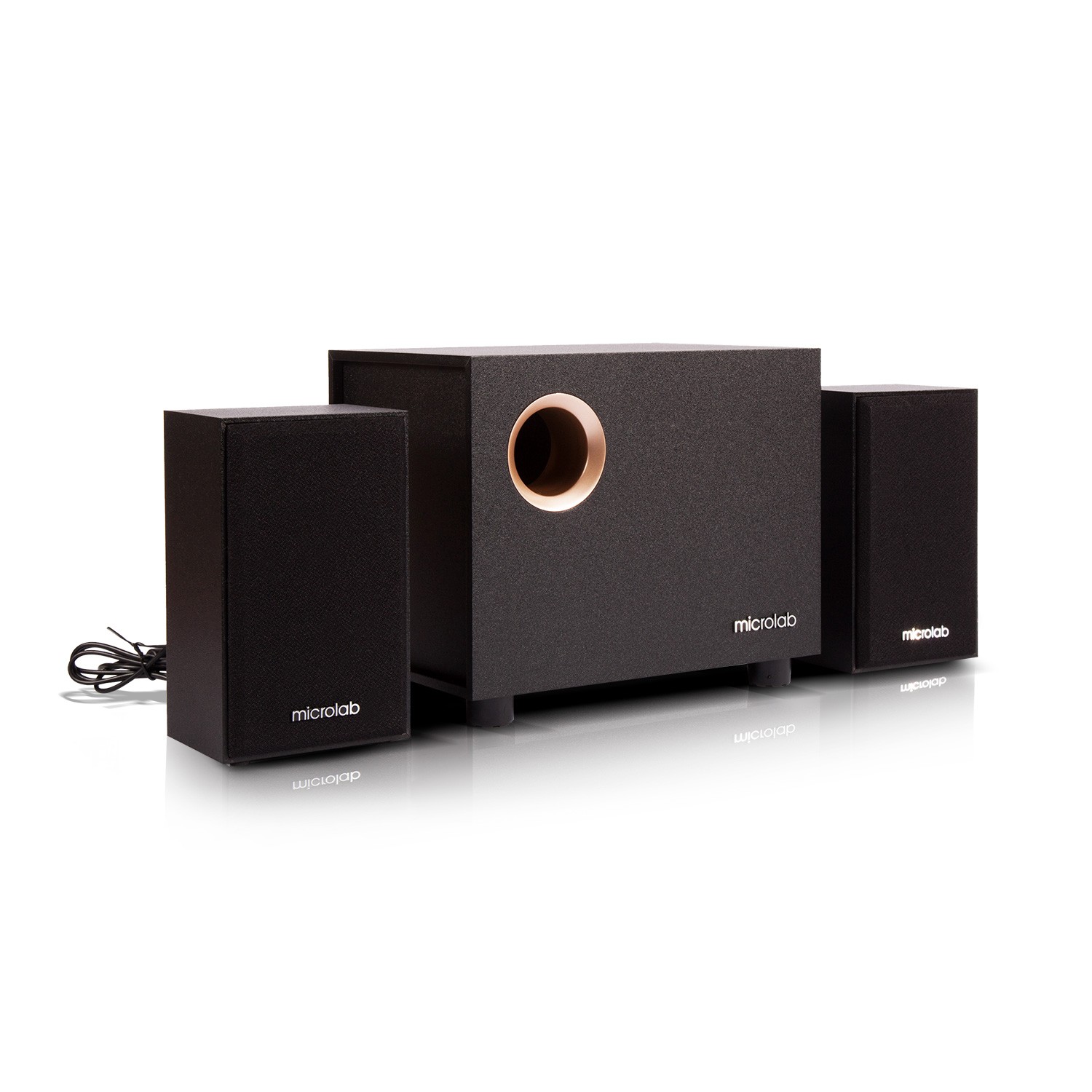 Microlab M-105 {10 Вт RMS, Распределение мощности 2,5 Вт х 2 +5 W, Частотная характеристика 40-20 кГц, Соотношение сигнал/шум 70 дБ}